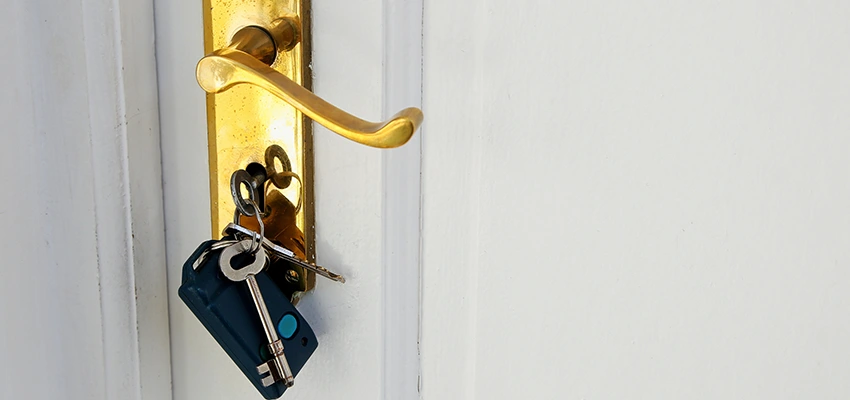 Broken Door Key Extraction in Oceanside, CA
