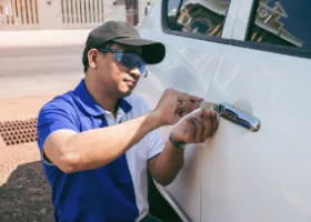 Car Locksmith in Oceanside, CA